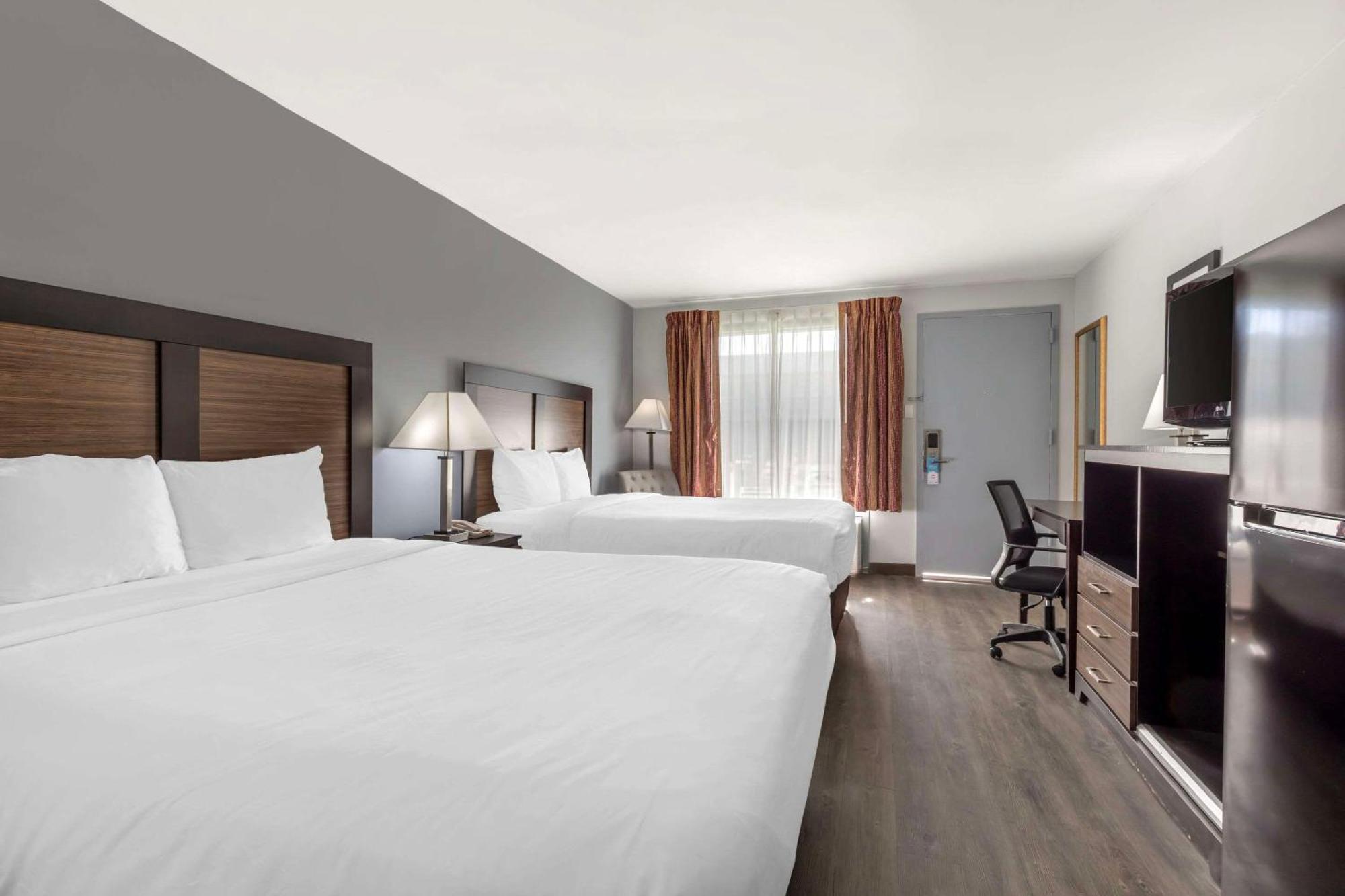 Quality Inn 2*