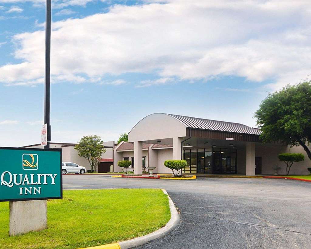 Quality Inn