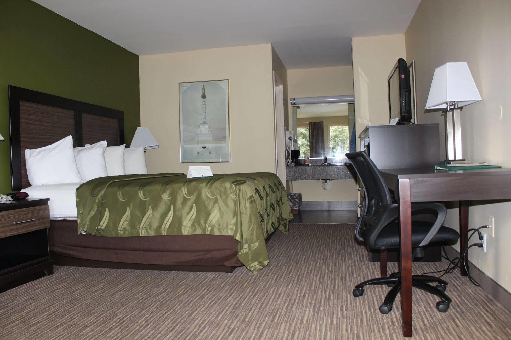 Quality Inn